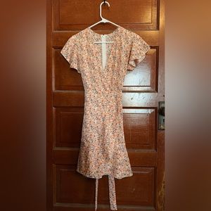 Perfect spring dress.